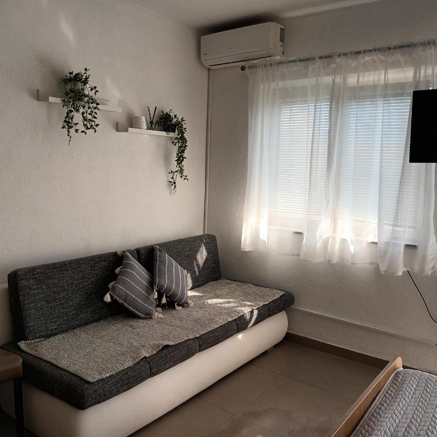 Apartments Monika Omiš Εξωτερικό φωτογραφία