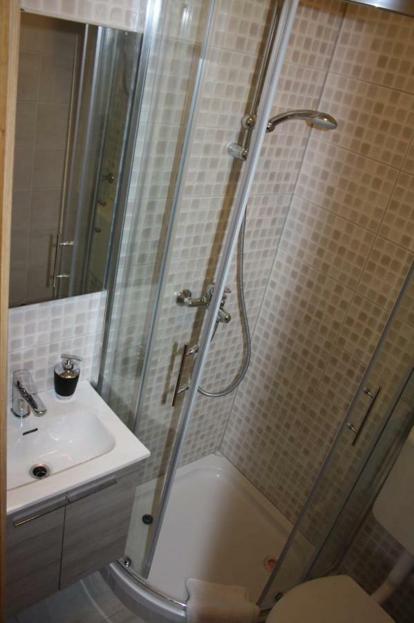 Apartments Monika Omiš Εξωτερικό φωτογραφία